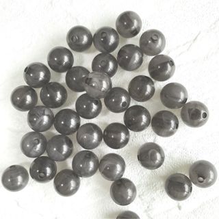 アクリルビーズ ラウンドマーブル グレー 24個