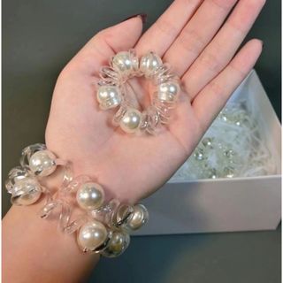 【最新】スプリング ヘアゴム クリア パール コイルゴム 髪飾り シンプル 大人