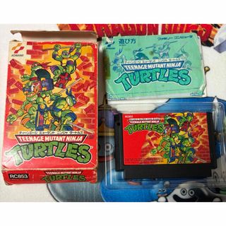 ファミコンソフト　ティーンエイジ・ミュータント・ニンジャタートルズ　箱説付き